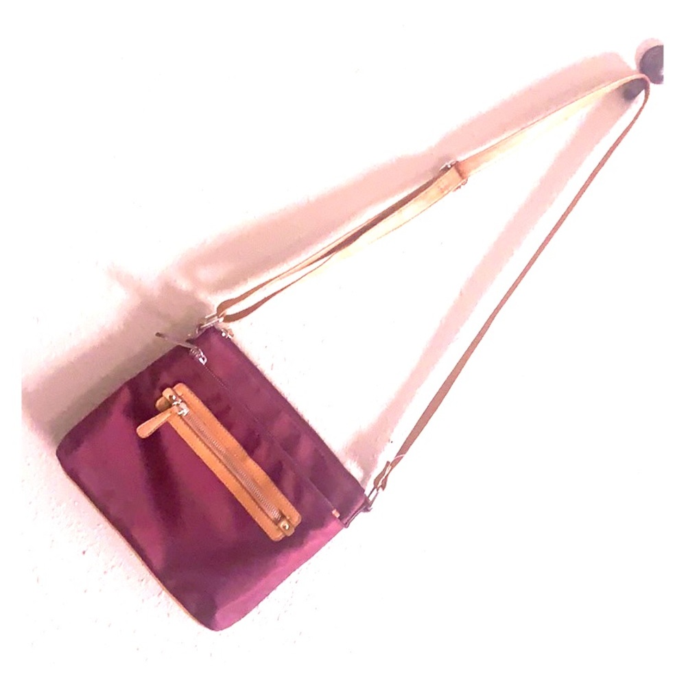 Crossbody purse
